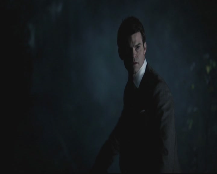 VampireDiariesWorld-dot-org_TheOriginals1x3CresentCity2025.jpg