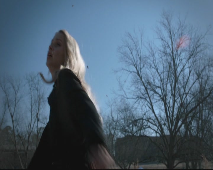 VampireDiariesWorld-dot-org_TheOriginals1x4LongWayBackFromHell0124.jpg