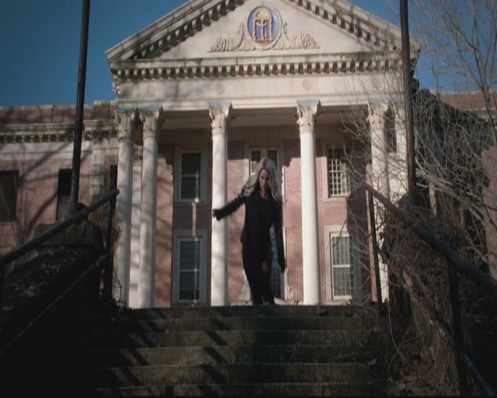 VampireDiariesWorld-dot-org_TheOriginals1x4LongWayBackFromHell0129.jpg