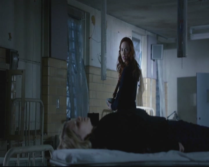 VampireDiariesWorld-dot-org_TheOriginals1x4LongWayBackFromHell0303.jpg
