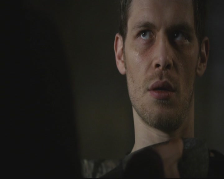 VampireDiariesWorld-dot-org_TheOriginals1x4LongWayBackFromHell0774.jpg