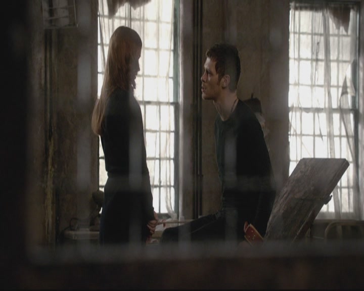 VampireDiariesWorld-dot-org_TheOriginals1x4LongWayBackFromHell1465.jpg