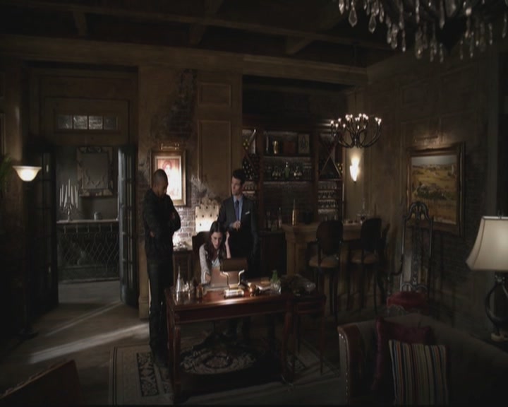 VampireDiariesWorld-dot-org_TheOriginals1x4LongWayBackFromHell1504.jpg