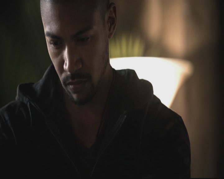 VampireDiariesWorld-dot-org_TheOriginals1x4LongWayBackFromHell1507.jpg