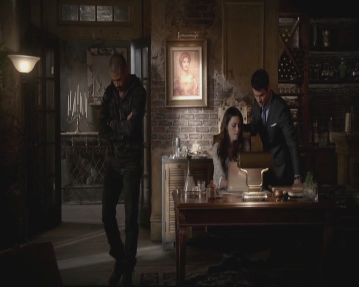 VampireDiariesWorld-dot-org_TheOriginals1x4LongWayBackFromHell1516.jpg