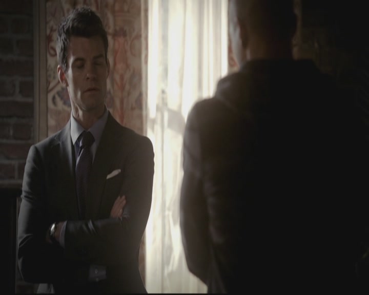 VampireDiariesWorld-dot-org_TheOriginals1x4LongWayBackFromHell1552.jpg