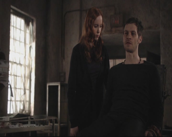 VampireDiariesWorld-dot-org_TheOriginals1x4LongWayBackFromHell1613.jpg