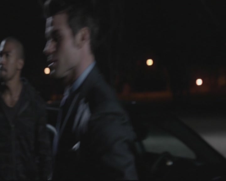 VampireDiariesWorld-dot-org_TheOriginals1x4LongWayBackFromHell2054.jpg