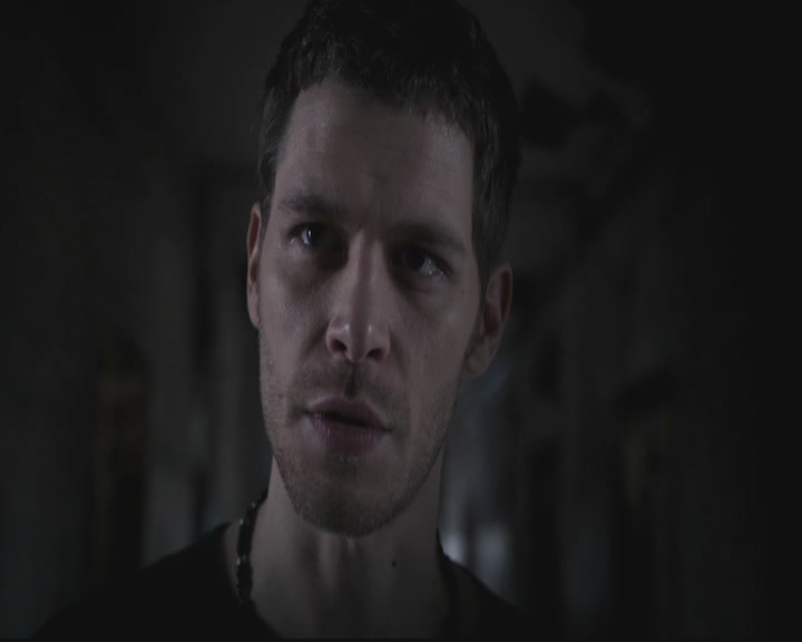 VampireDiariesWorld-dot-org_TheOriginals1x4LongWayBackFromHell2077.jpg