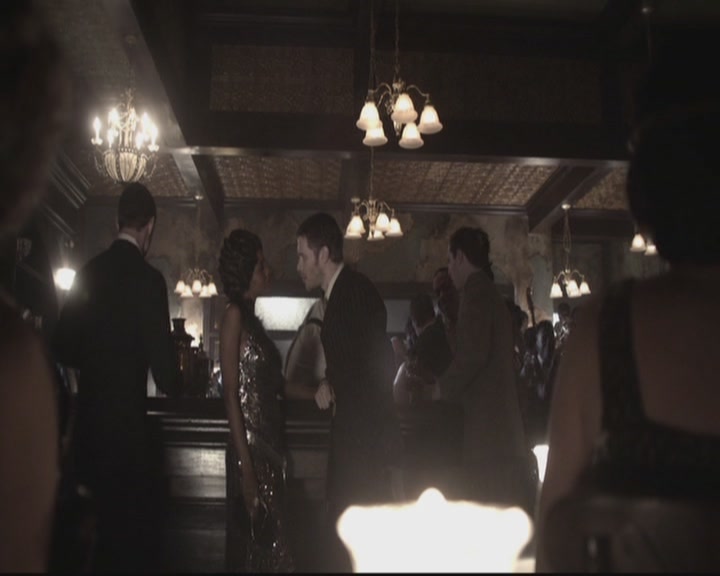 VampireDiariesWorld-dot-org_TheOriginals1x15LeGrandGuignol0090.jpg
