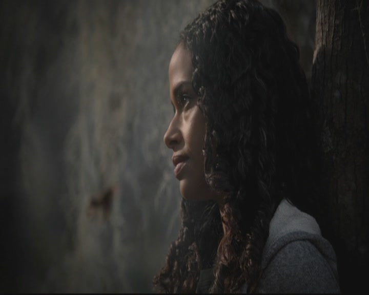 VampireDiariesWorld-dot-org_TheOriginals1x15LeGrandGuignol0268.jpg