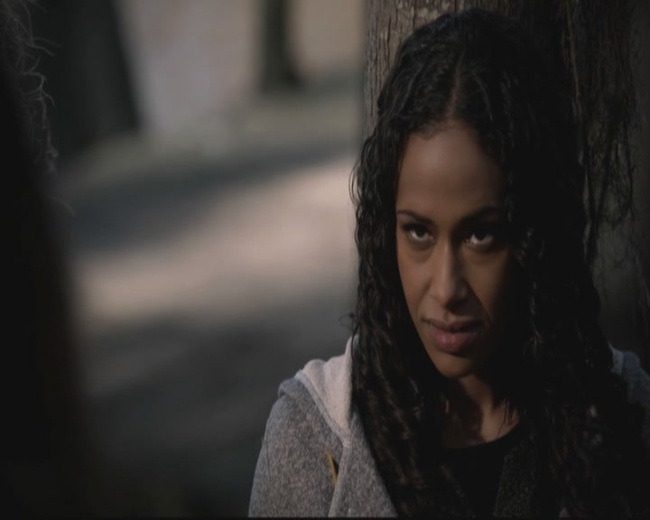 VampireDiariesWorld-dot-org_TheOriginals1x15LeGrandGuignol0289.jpg