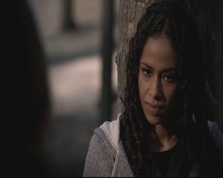 VampireDiariesWorld-dot-org_TheOriginals1x15LeGrandGuignol0308.jpg