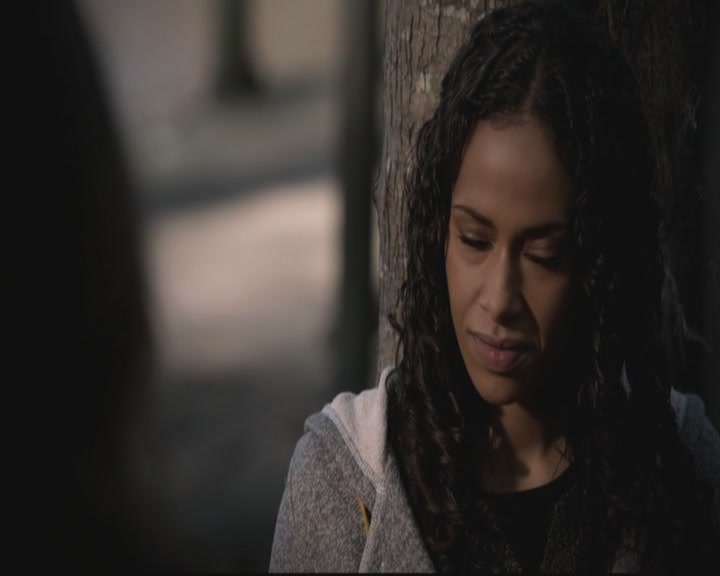 VampireDiariesWorld-dot-org_TheOriginals1x15LeGrandGuignol0309.jpg