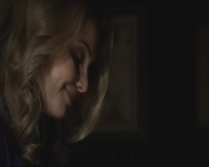 VampireDiariesWorld-dot-org_TheOriginals1x15LeGrandGuignol0330.jpg