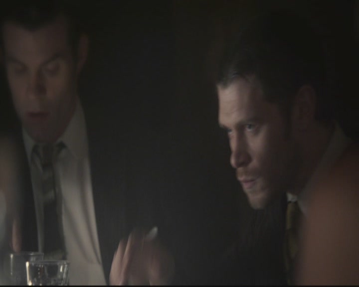 VampireDiariesWorld-dot-org_TheOriginals1x15LeGrandGuignol0389.jpg