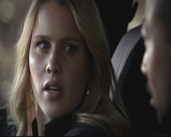 VampireDiariesWorld-dot-org_TheOriginals1x15LeGrandGuignol0617.jpg
