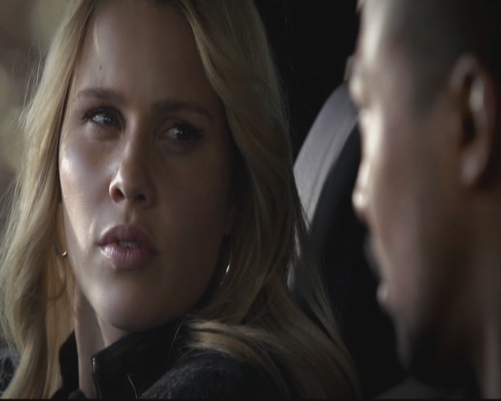 VampireDiariesWorld-dot-org_TheOriginals1x15LeGrandGuignol0621.jpg