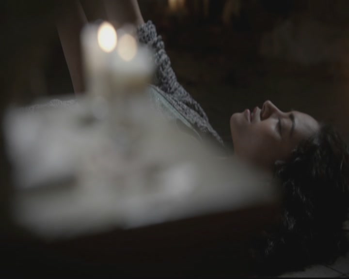 VampireDiariesWorld-dot-org_TheOriginals1x15LeGrandGuignol0645.jpg