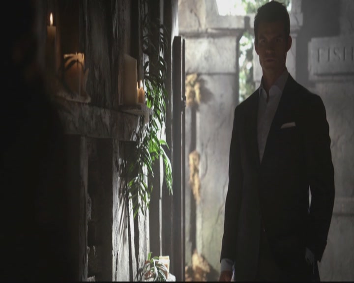 VampireDiariesWorld-dot-org_TheOriginals1x15LeGrandGuignol0667.jpg