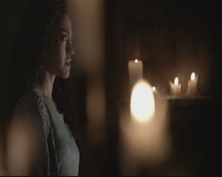VampireDiariesWorld-dot-org_TheOriginals1x15LeGrandGuignol0688.jpg