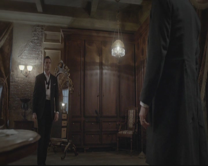VampireDiariesWorld-dot-org_TheOriginals1x15LeGrandGuignol1236.jpg