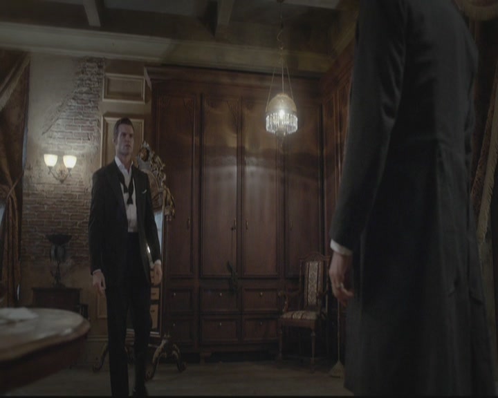 VampireDiariesWorld-dot-org_TheOriginals1x15LeGrandGuignol1237.jpg