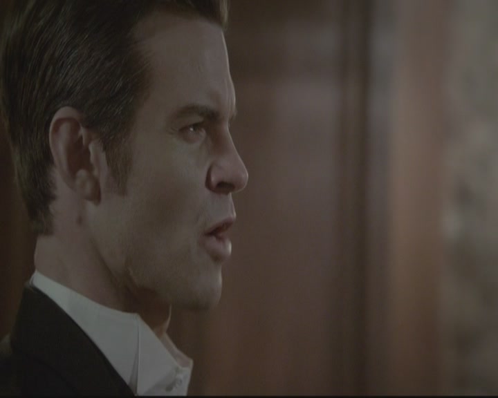 VampireDiariesWorld-dot-org_TheOriginals1x15LeGrandGuignol1239.jpg