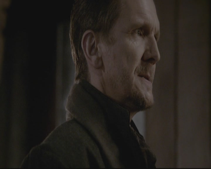 VampireDiariesWorld-dot-org_TheOriginals1x15LeGrandGuignol1304.jpg