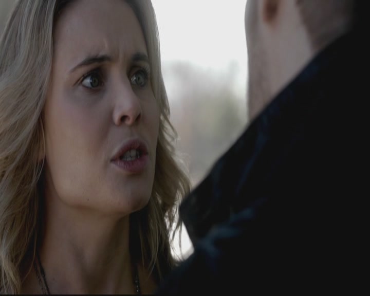 VampireDiariesWorld-dot-org_TheOriginals1x15LeGrandGuignol1449.jpg
