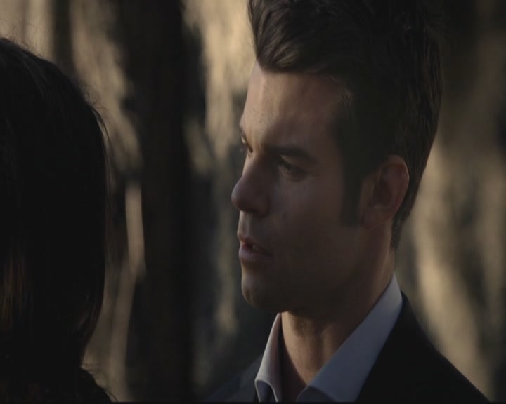 VampireDiariesWorld-dot-org_TheOriginals1x15LeGrandGuignol1546.jpg
