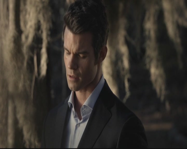 VampireDiariesWorld-dot-org_TheOriginals1x15LeGrandGuignol1551.jpg