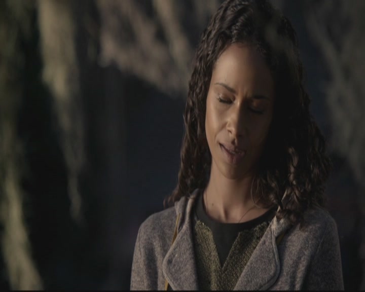 VampireDiariesWorld-dot-org_TheOriginals1x15LeGrandGuignol1564.jpg