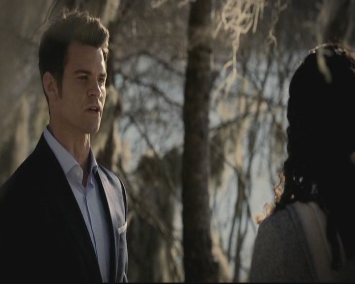 VampireDiariesWorld-dot-org_TheOriginals1x15LeGrandGuignol1588.jpg