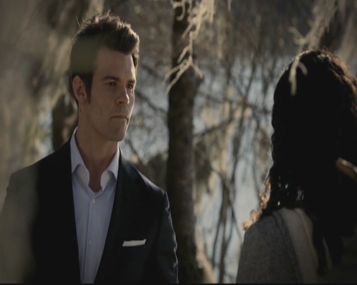 VampireDiariesWorld-dot-org_TheOriginals1x15LeGrandGuignol1590.jpg