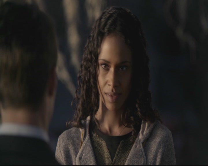 VampireDiariesWorld-dot-org_TheOriginals1x15LeGrandGuignol1600.jpg