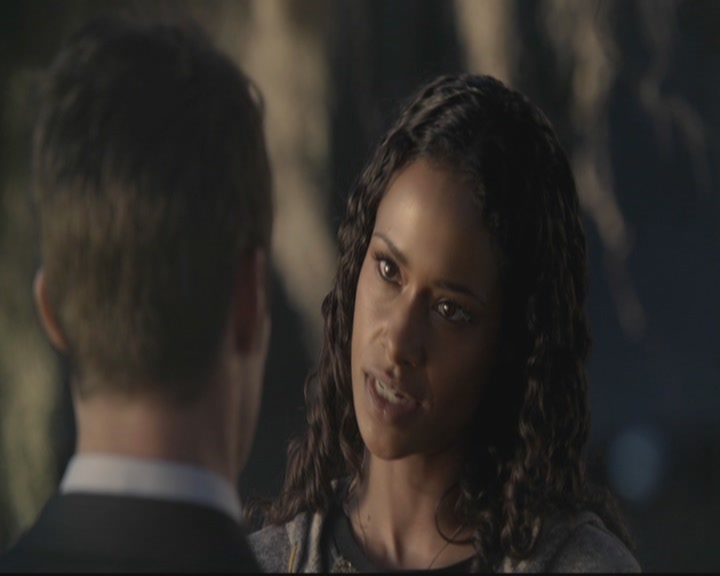 VampireDiariesWorld-dot-org_TheOriginals1x15LeGrandGuignol1604.jpg