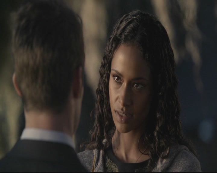 VampireDiariesWorld-dot-org_TheOriginals1x15LeGrandGuignol1605.jpg