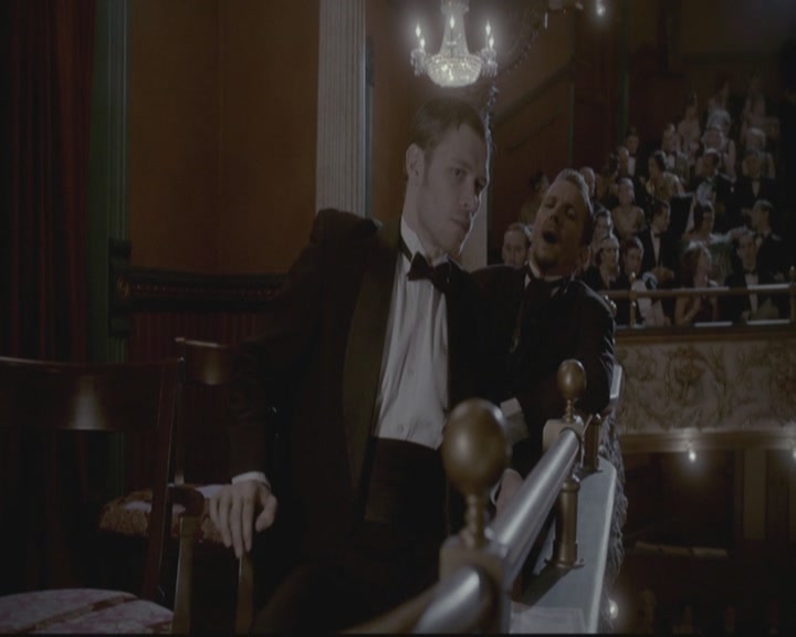 VampireDiariesWorld-dot-org_TheOriginals1x15LeGrandGuignol1711.jpg