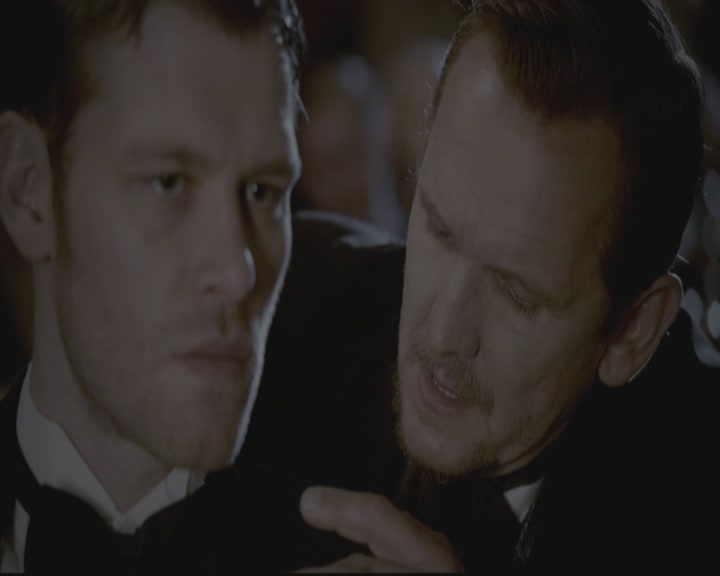 VampireDiariesWorld-dot-org_TheOriginals1x15LeGrandGuignol1722.jpg