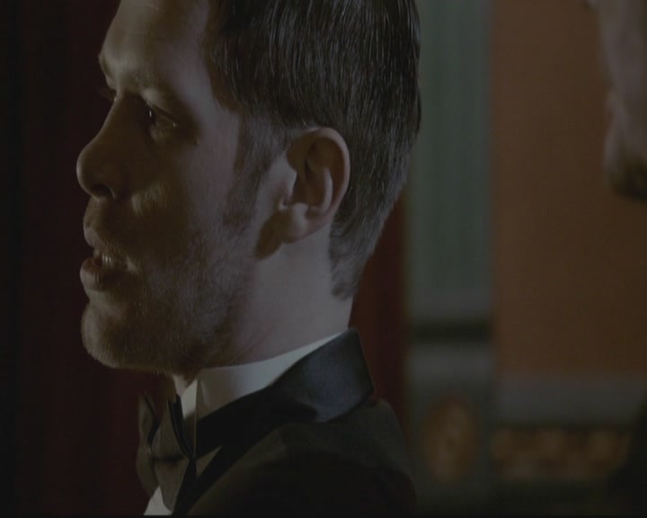 VampireDiariesWorld-dot-org_TheOriginals1x15LeGrandGuignol1738.jpg VampireDiariesWorld-dot-org_TheOriginals1x15LeGrandGuignol1738.jpg