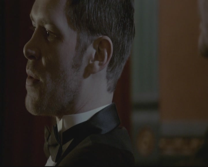 VampireDiariesWorld-dot-org_TheOriginals1x15LeGrandGuignol1741.jpg VampireDiariesWorld-dot-org_TheOriginals1x15LeGrandGuignol1741.jpg