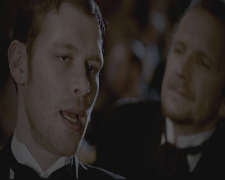 VampireDiariesWorld-dot-org_TheOriginals1x15LeGrandGuignol1748.jpg