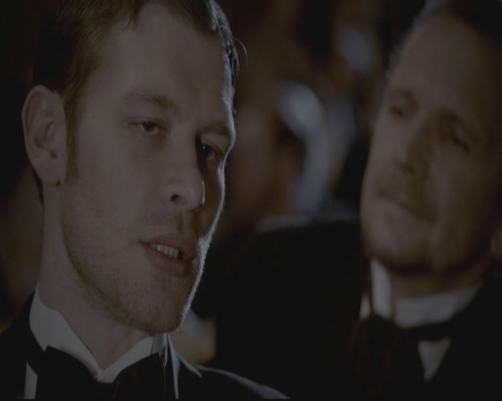 VampireDiariesWorld-dot-org_TheOriginals1x15LeGrandGuignol1749.jpg