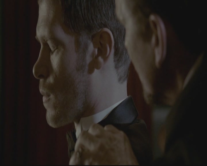 VampireDiariesWorld-dot-org_TheOriginals1x15LeGrandGuignol1782.jpg