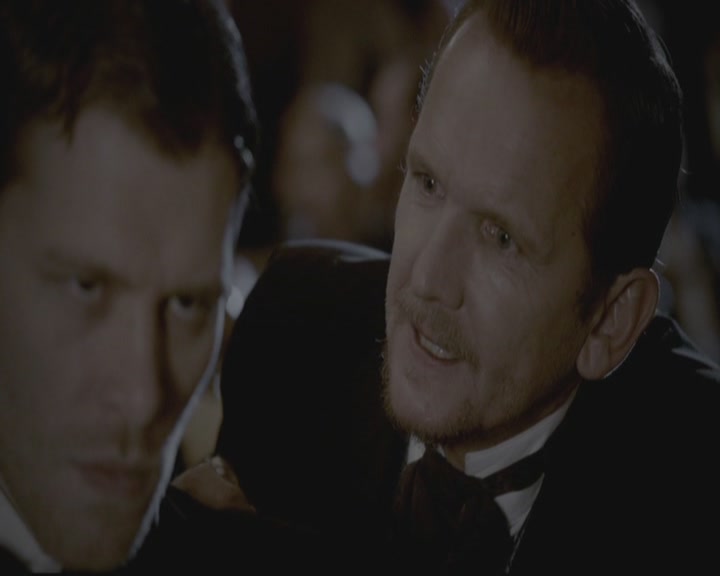 VampireDiariesWorld-dot-org_TheOriginals1x15LeGrandGuignol1783.jpg