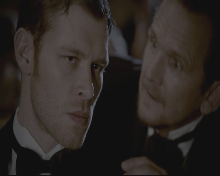 VampireDiariesWorld-dot-org_TheOriginals1x15LeGrandGuignol1792.jpg