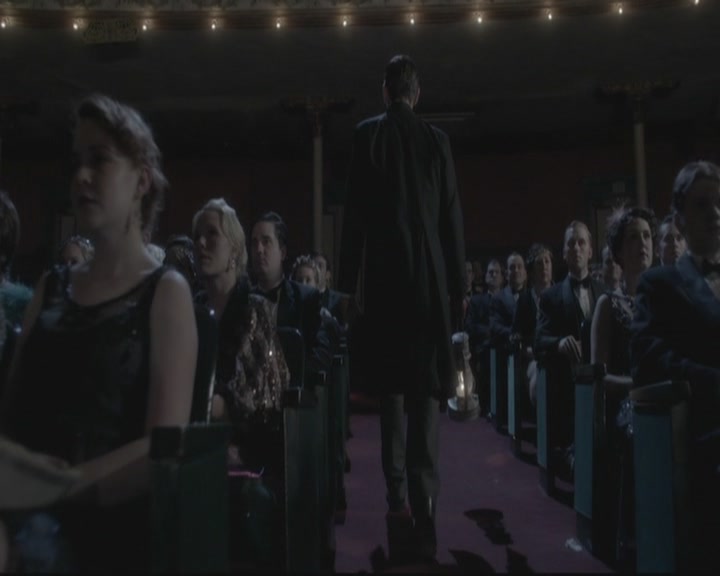 VampireDiariesWorld-dot-org_TheOriginals1x15LeGrandGuignol1879.jpg