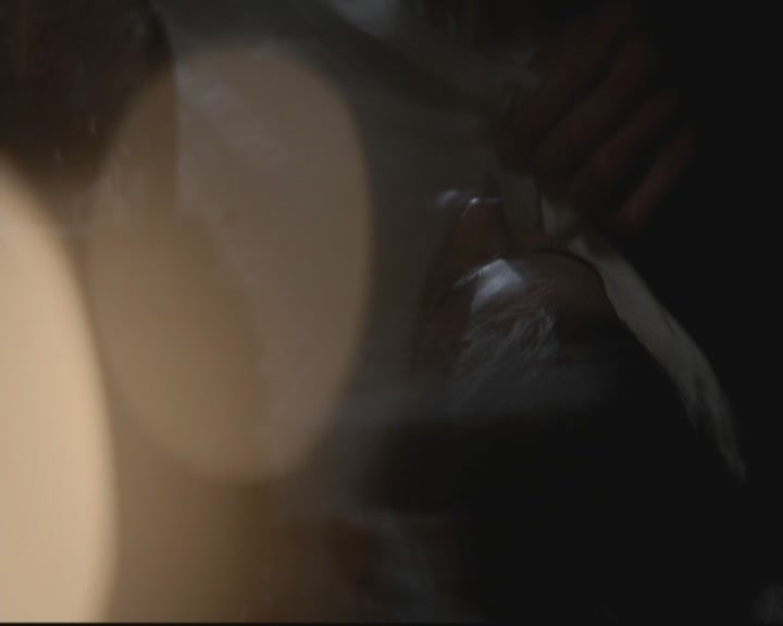VampireDiariesWorld-dot-org_TheOriginals1x15LeGrandGuignol1990.jpg