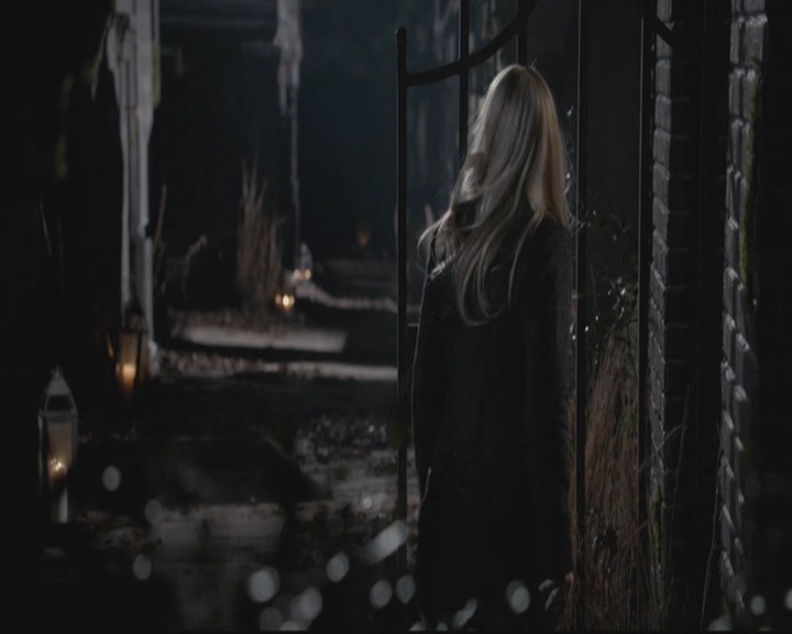 VampireDiariesWorld-dot-org_TheOriginals1x15LeGrandGuignol2012.jpg